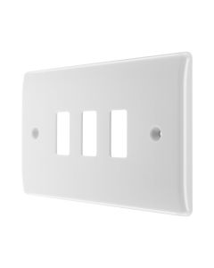 BG R83 3 Gang Double Grid Front Plate White
